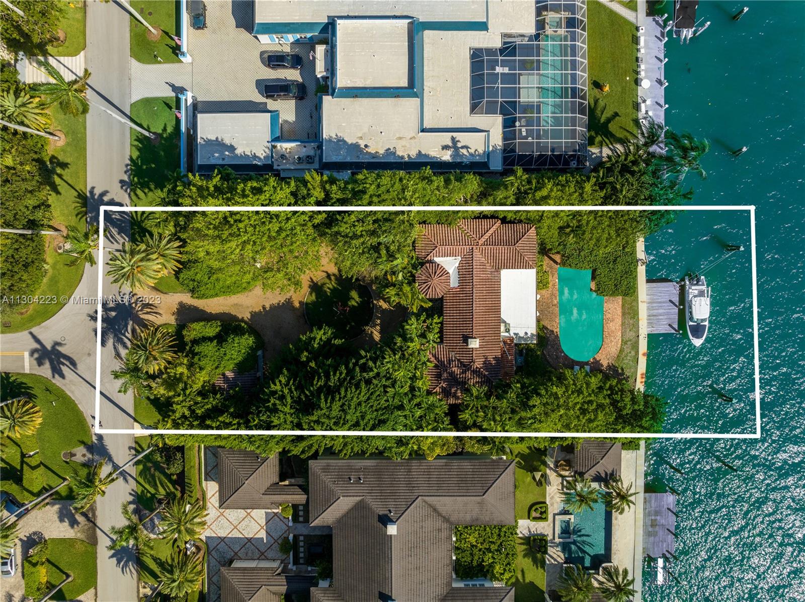 LA GORCE ISLAND - Residential