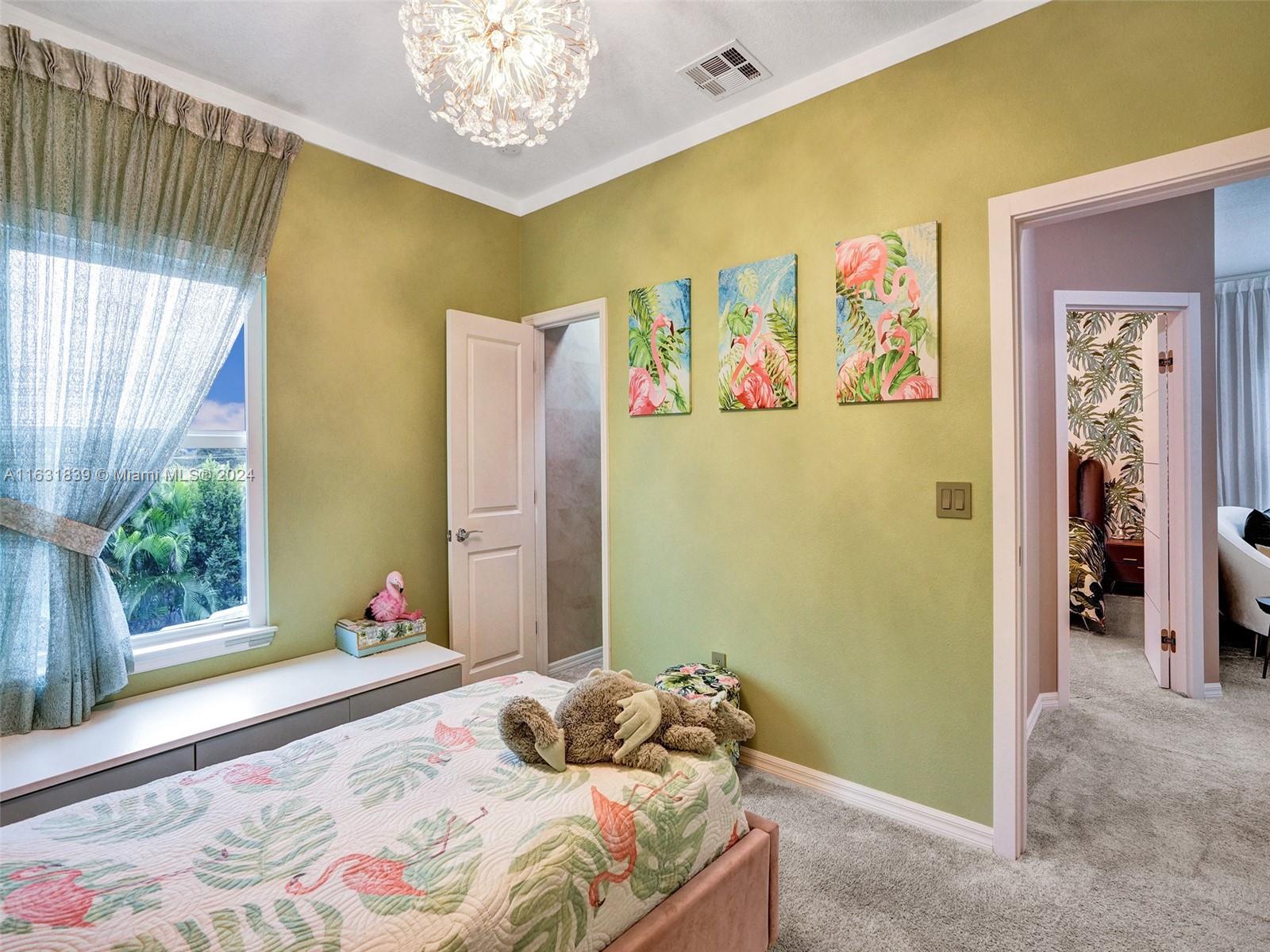 HILLCREST COUNTRY CLUB SO - Residential