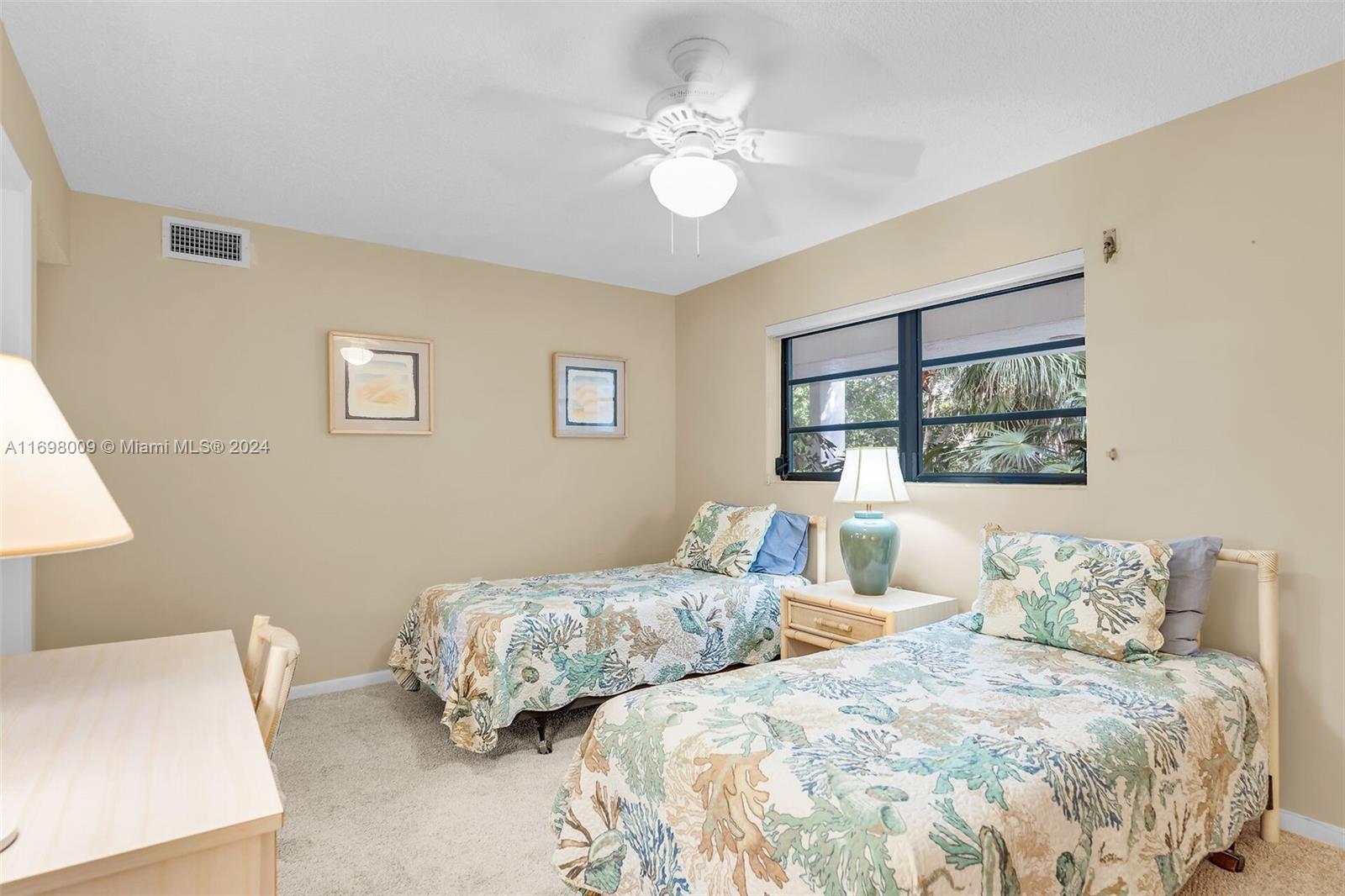 ROCK HARBOR (91 RESIDENTI - Residential