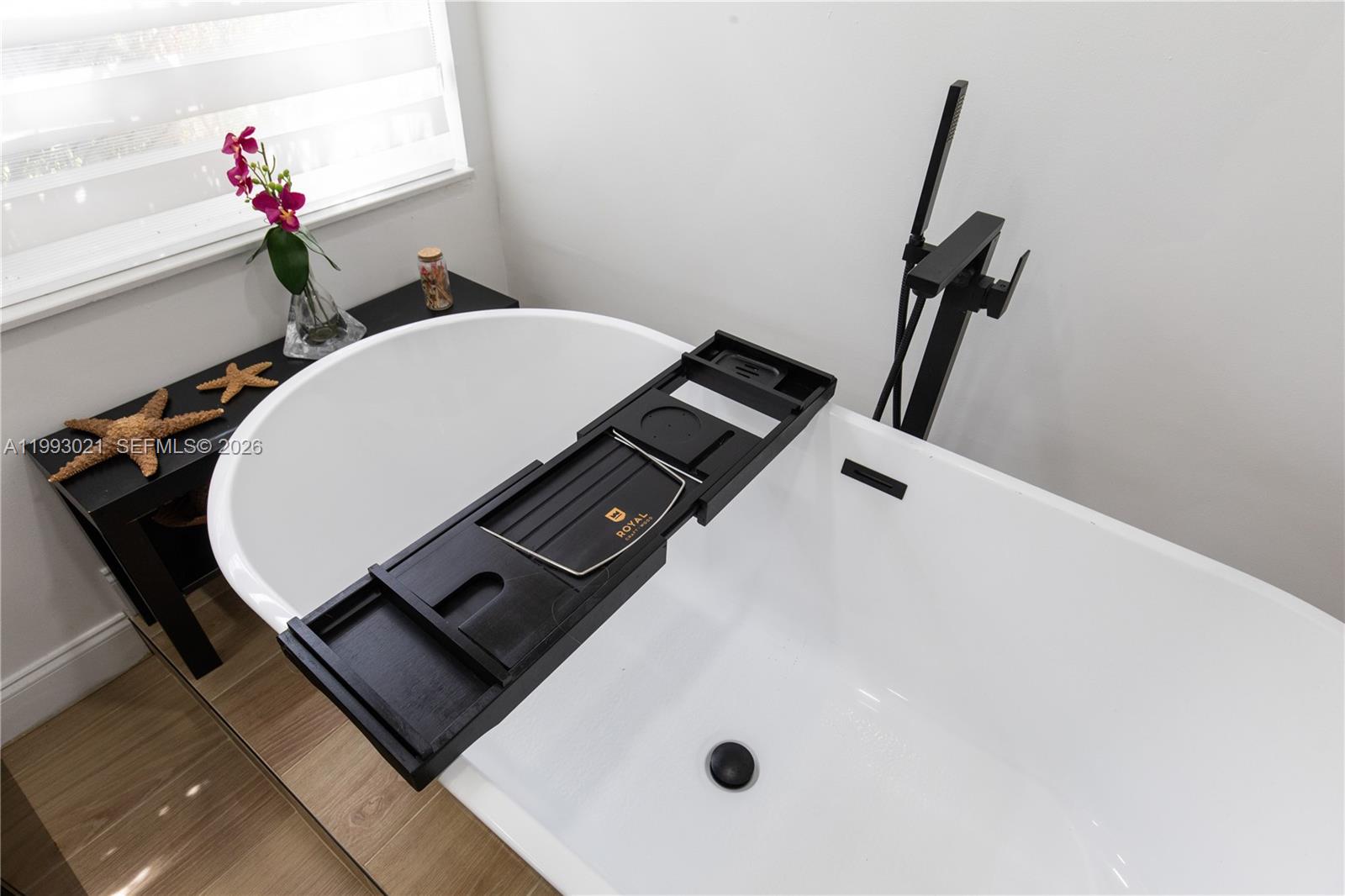 AMBER-RUBY COVE PLAT - Residential