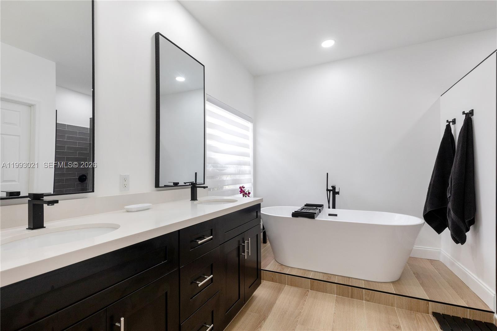 AMBER-RUBY COVE PLAT - Residential