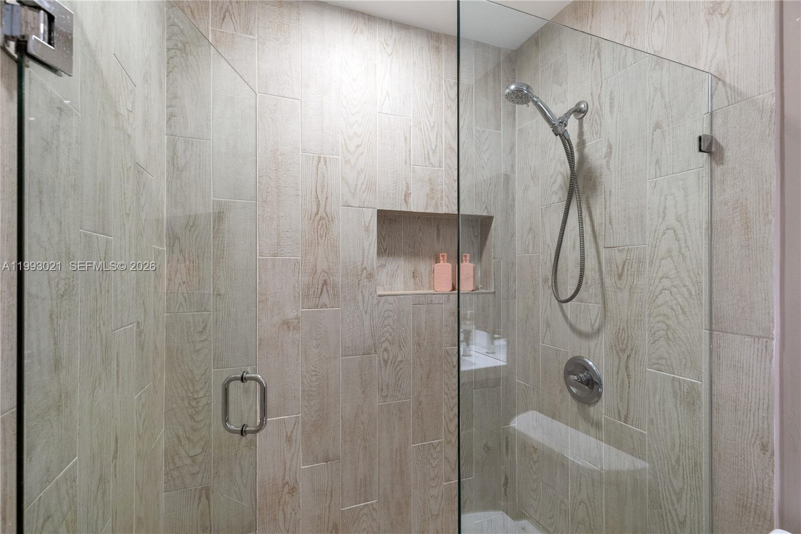 AMBER-RUBY COVE PLAT - Residential