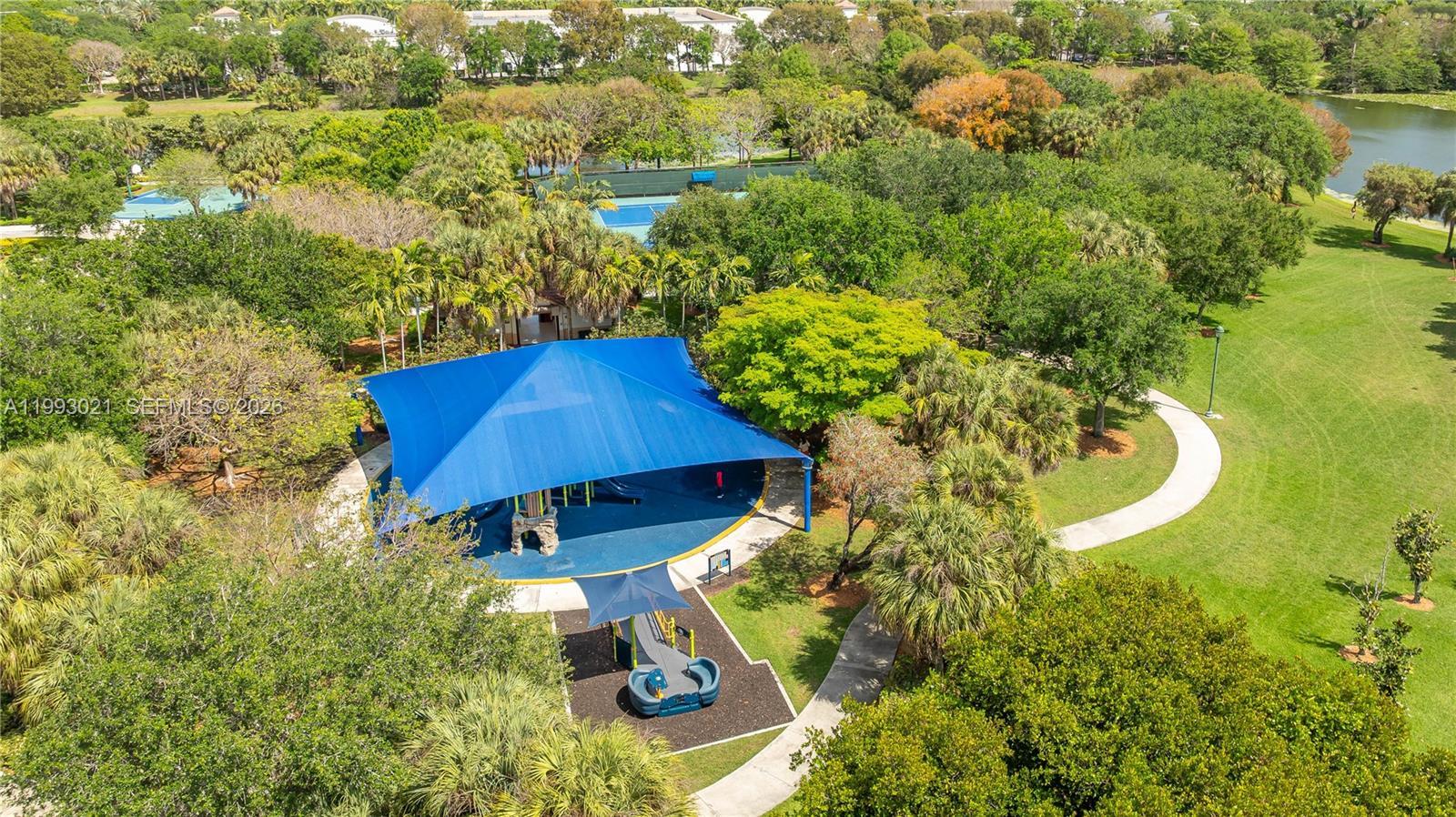 AMBER-RUBY COVE PLAT - Residential