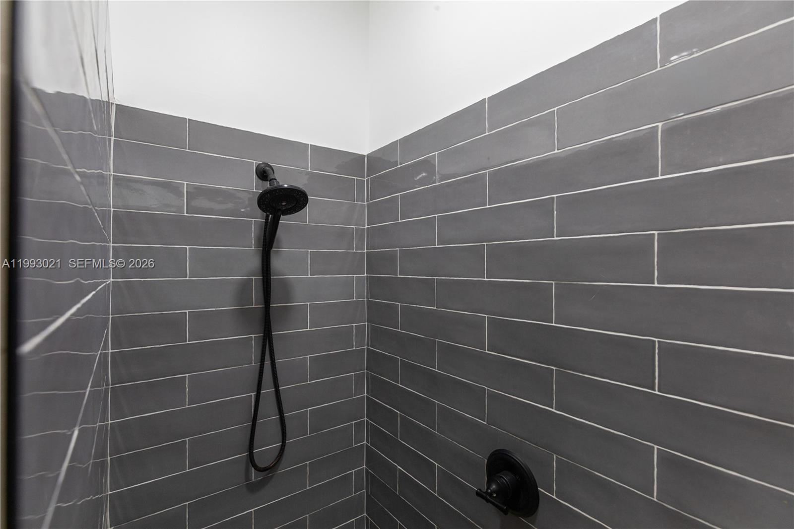 AMBER-RUBY COVE PLAT - Residential