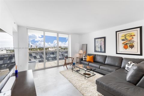 1800 Sunset Harbour Dr 815 Miami Beach FL 33139