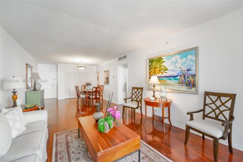 Photo of 3000 S Ocean Dr #514, Hollywood, FL 33019 (MLS # A11927949)