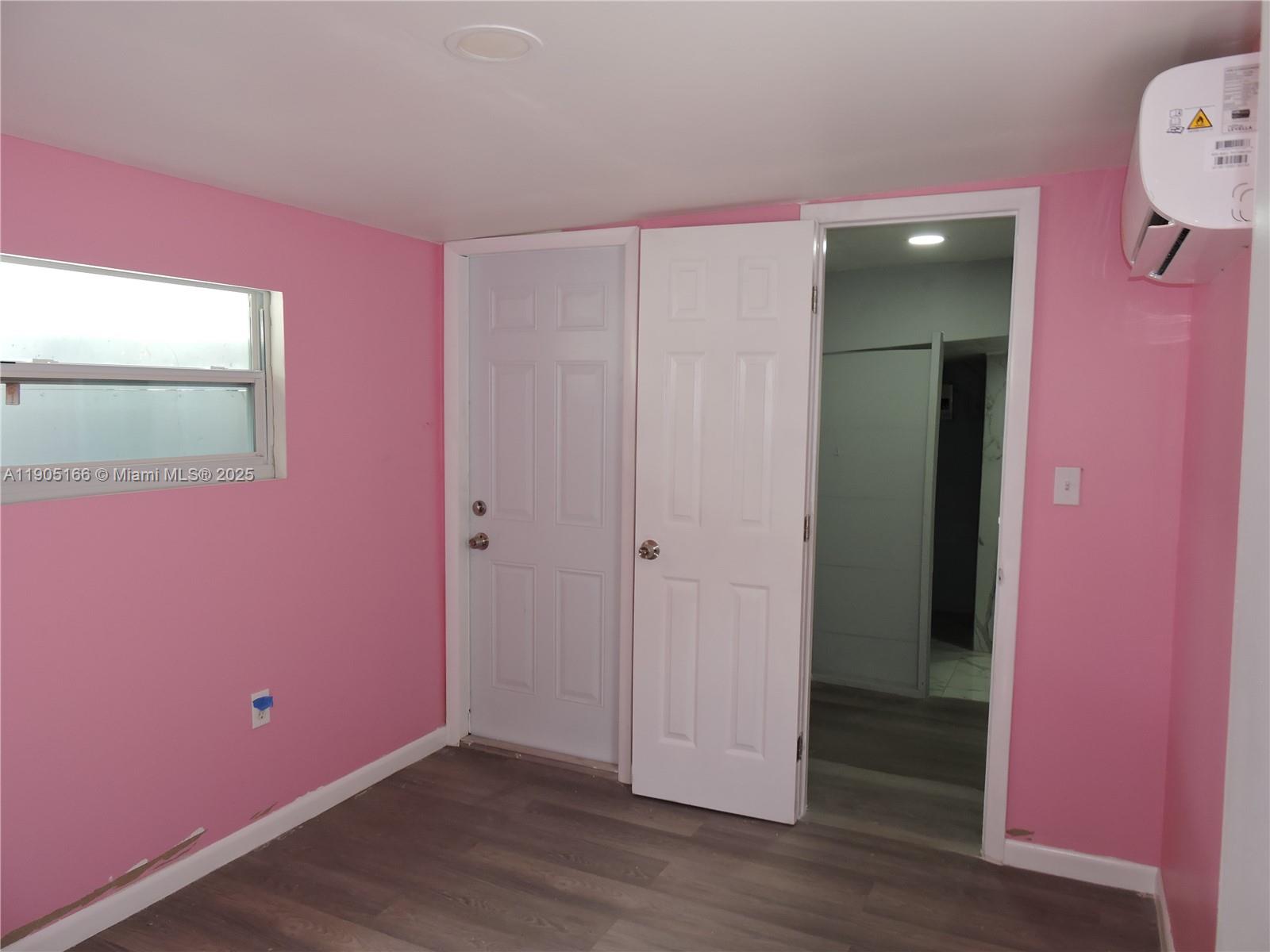 ESSEX VILLAGE 4TH ADDN - Residential Lease