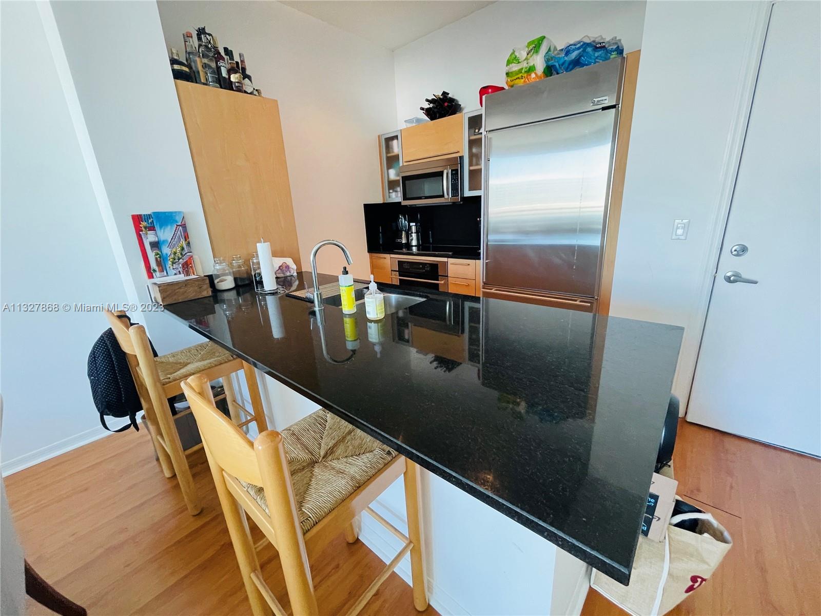 THE PLAZA 851 BRICKELL CO - Residential Lease