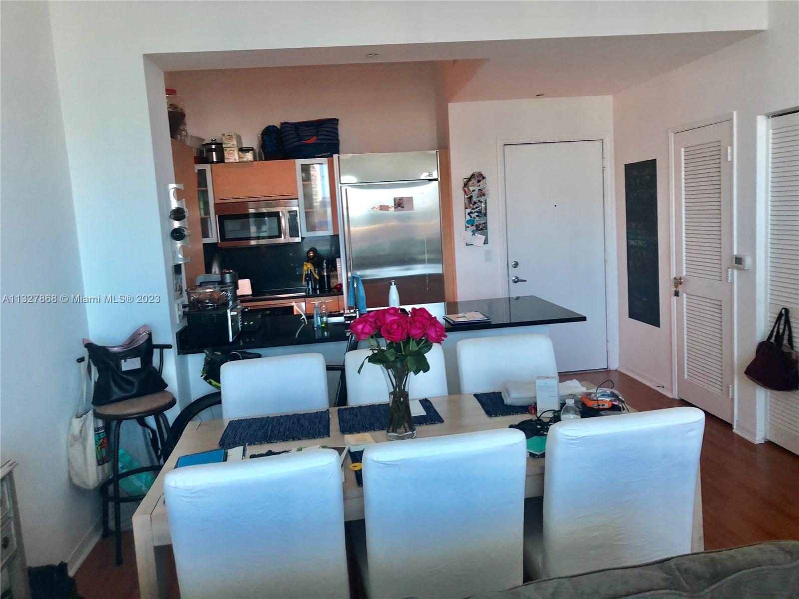 THE PLAZA 851 BRICKELL CO - Residential Lease