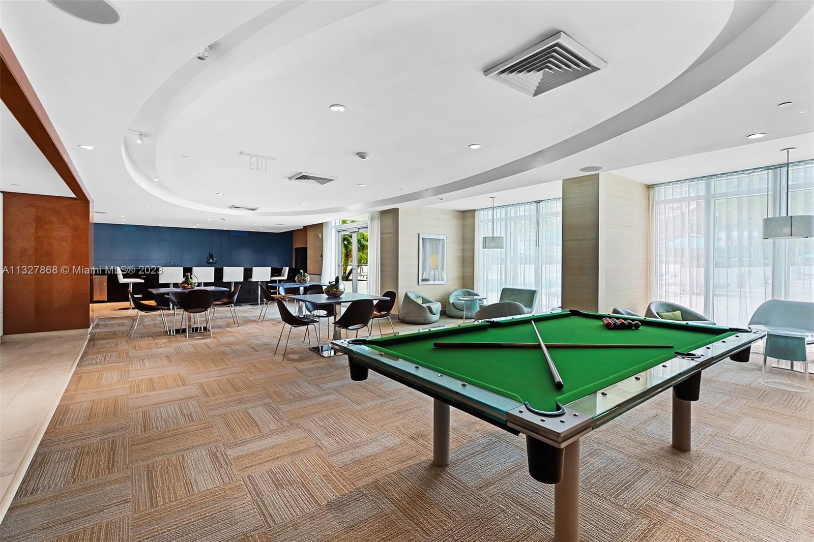 THE PLAZA 851 BRICKELL CO - Residential Lease