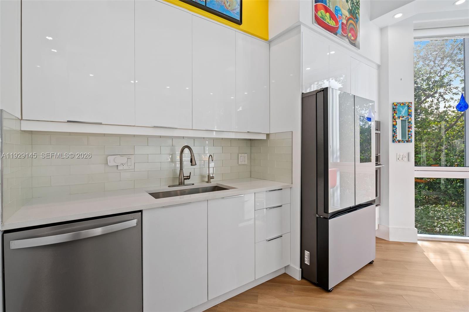 OCEANIA IV CONDO - Residential