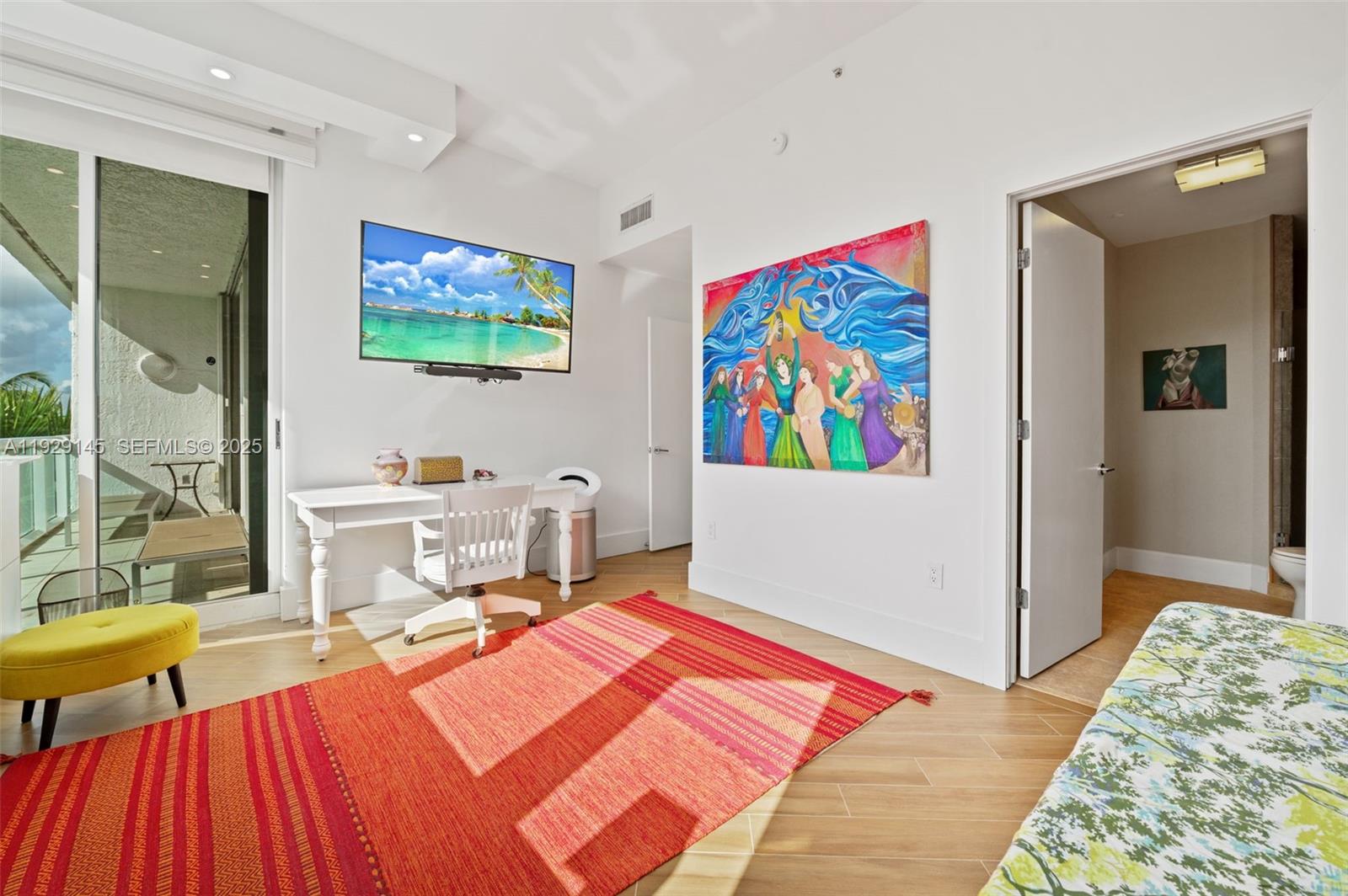 OCEANIA IV CONDO - Residential