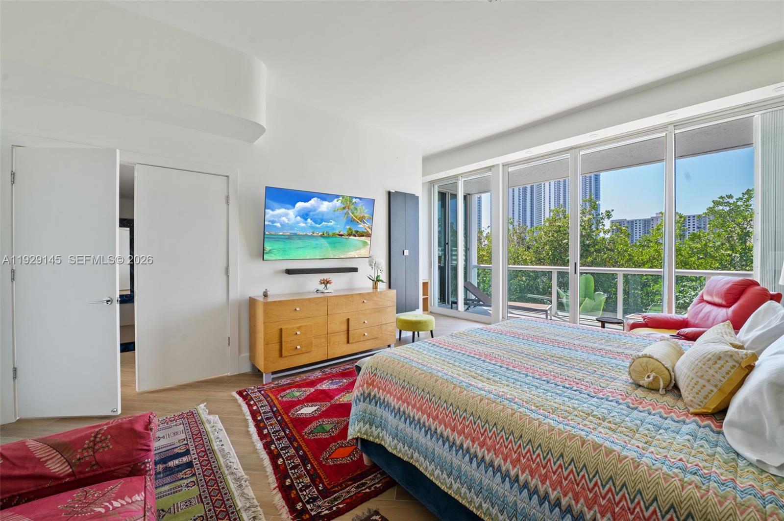 OCEANIA IV CONDO - Residential