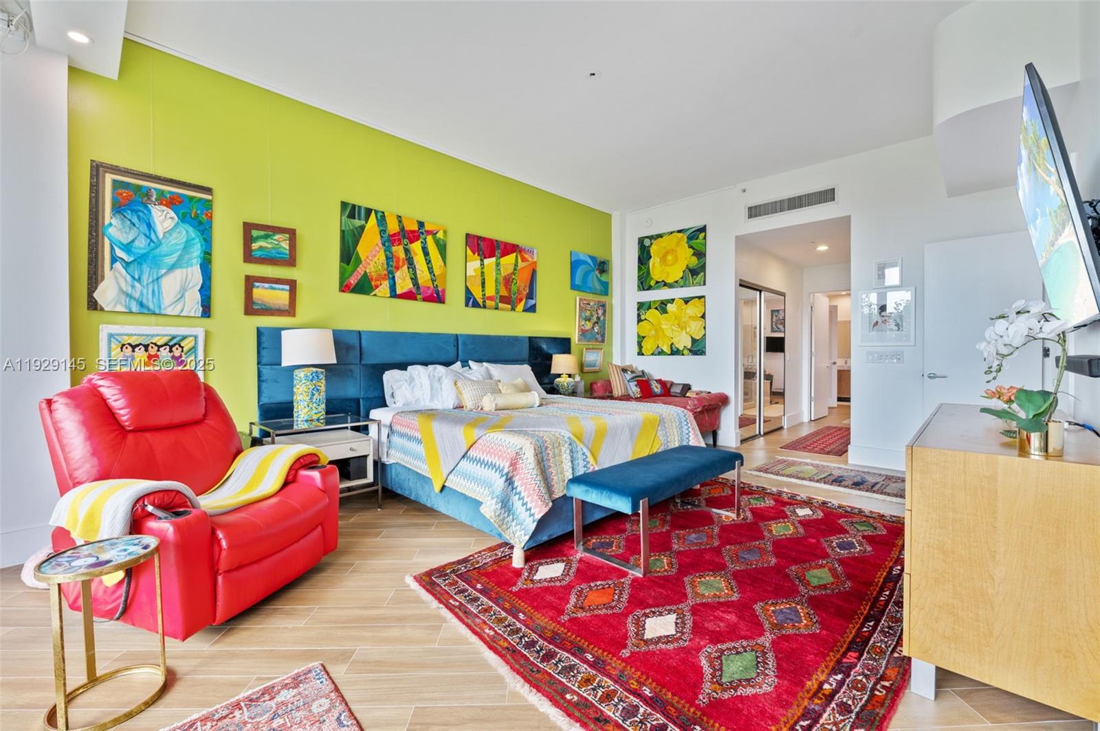 OCEANIA IV CONDO - Residential