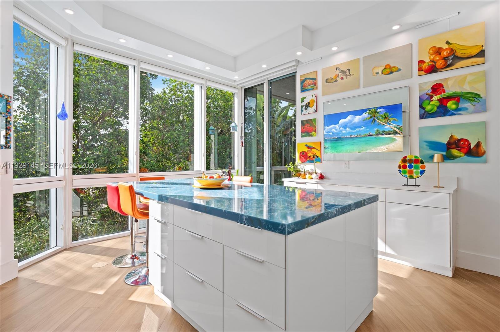 OCEANIA IV CONDO - Residential