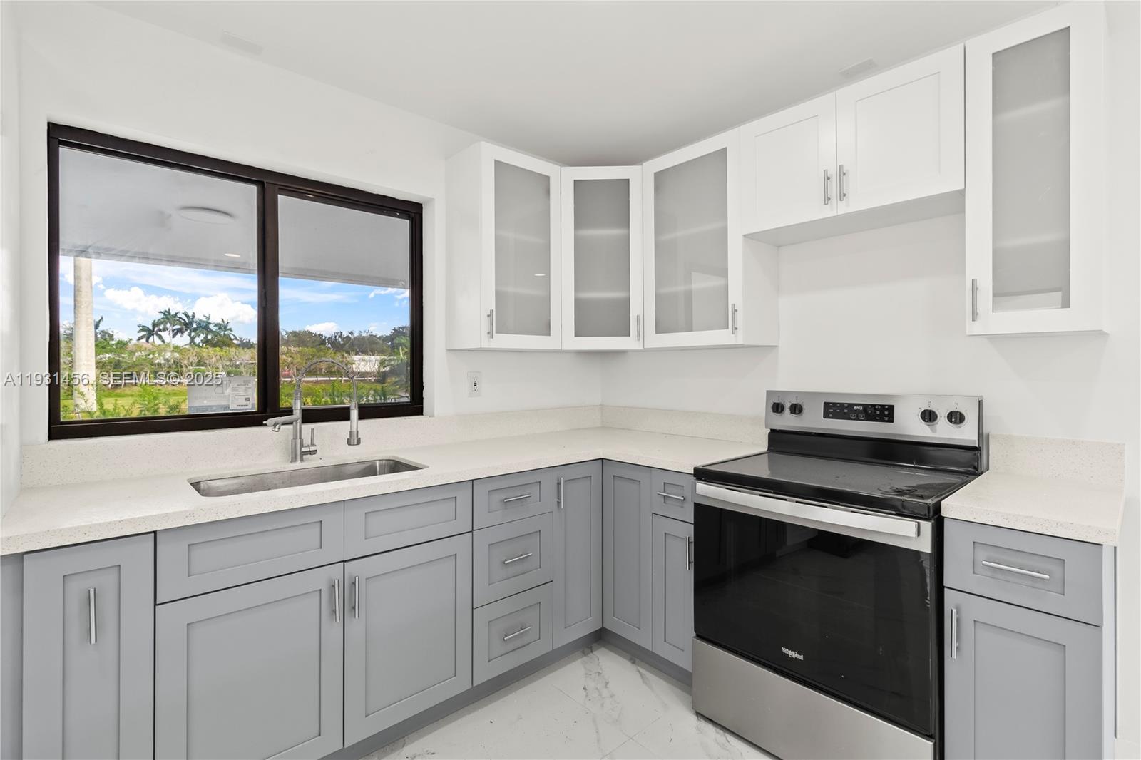 PASADENA LAKES WEST - Residential