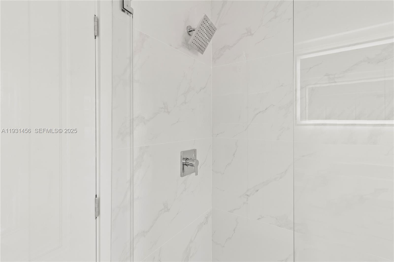 PASADENA LAKES WEST - Residential