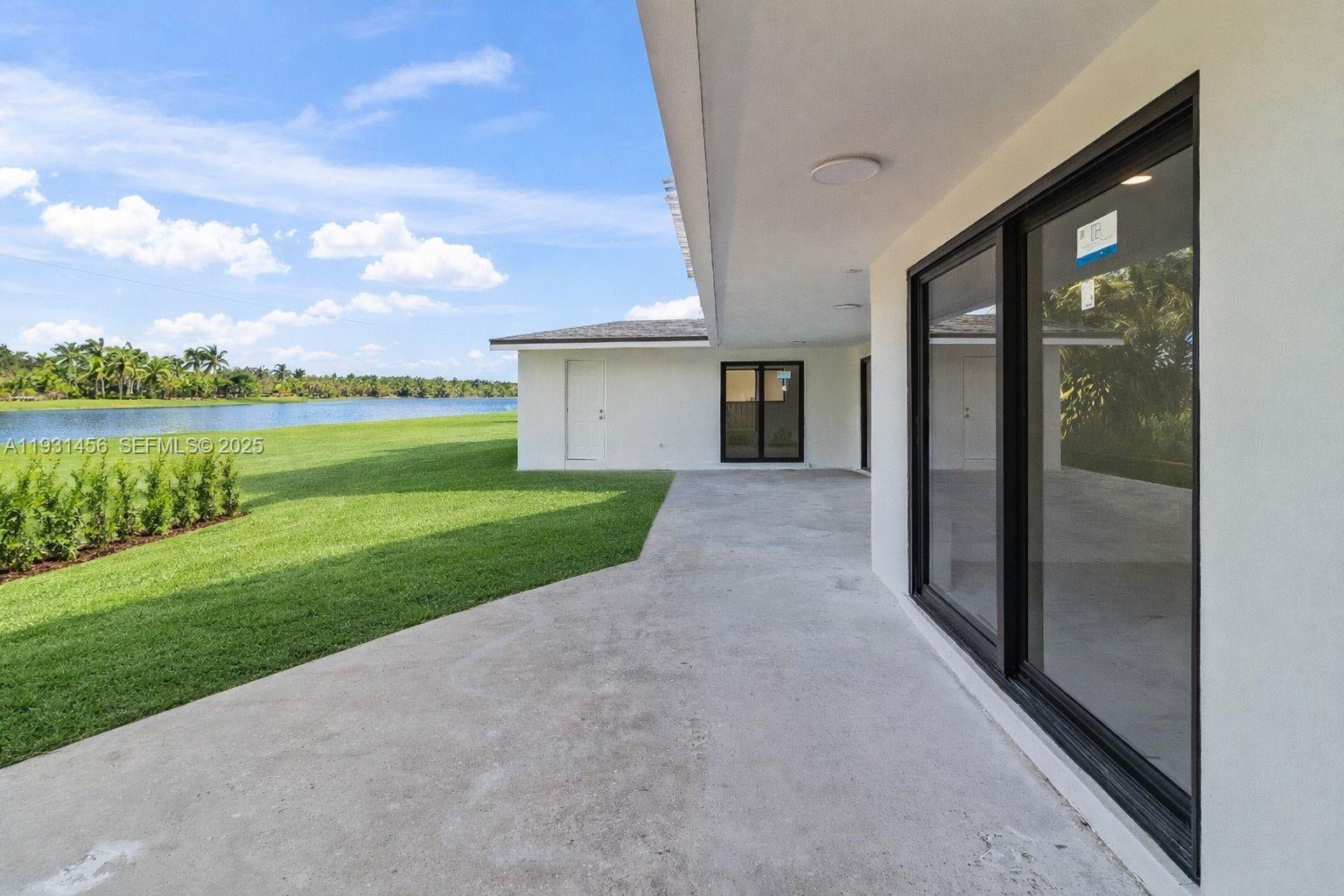 PASADENA LAKES WEST - Residential