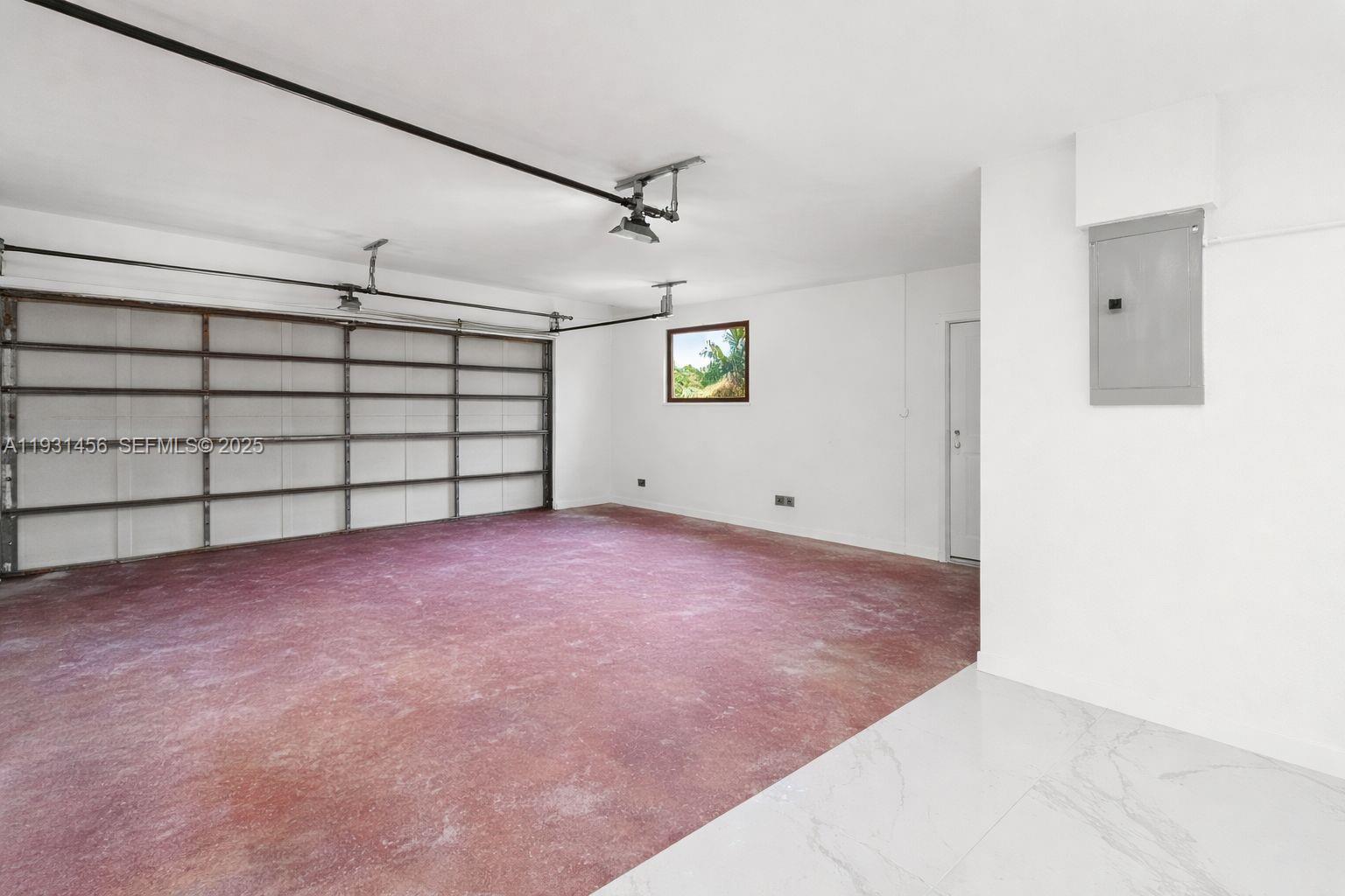 PASADENA LAKES WEST - Residential