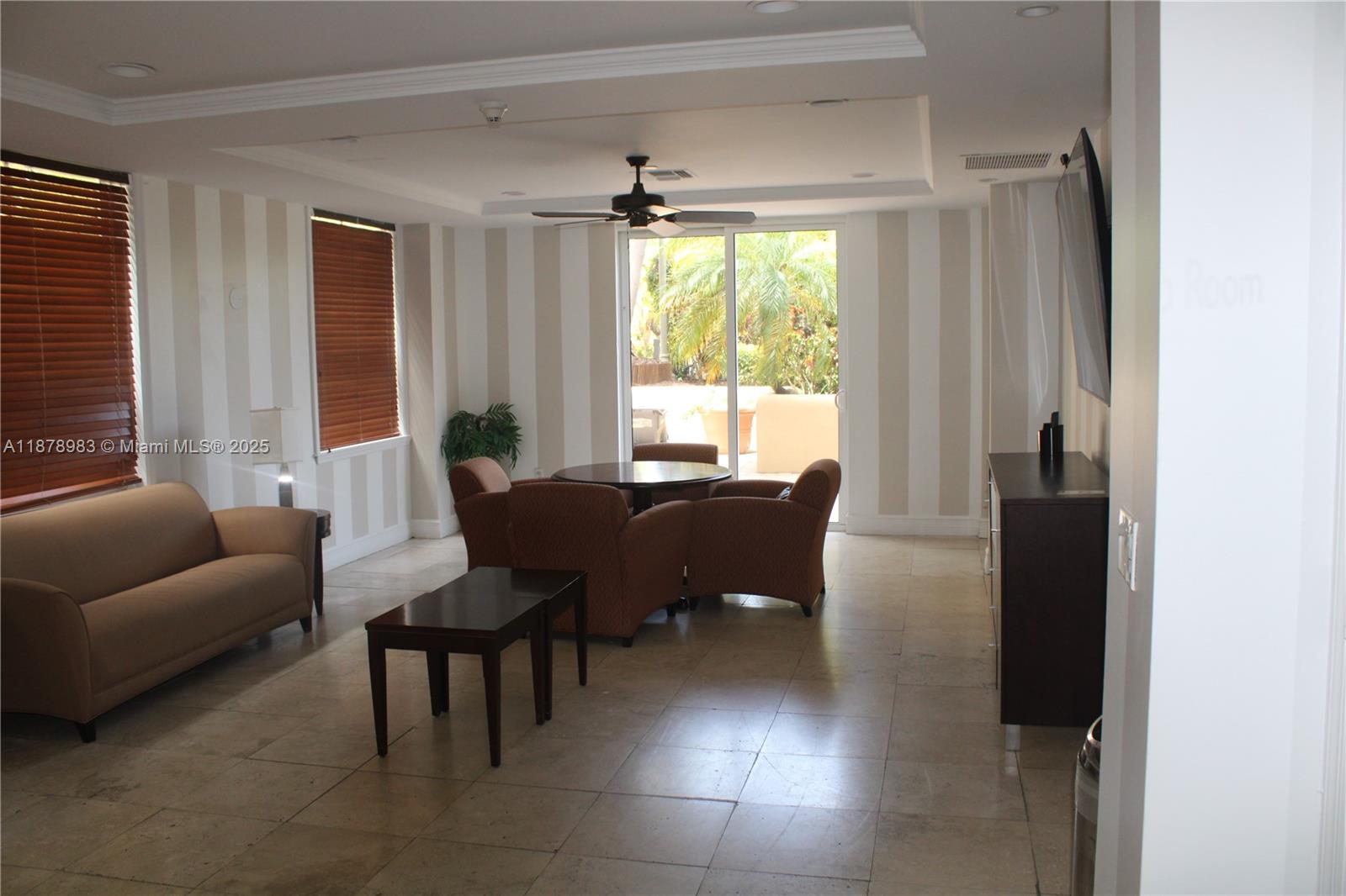 LAS OLAS BY THE RIVER CON - Residential