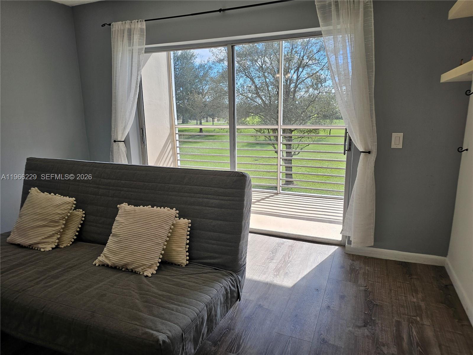 ARROWHEAD CONDO NO IV - Residential Lease