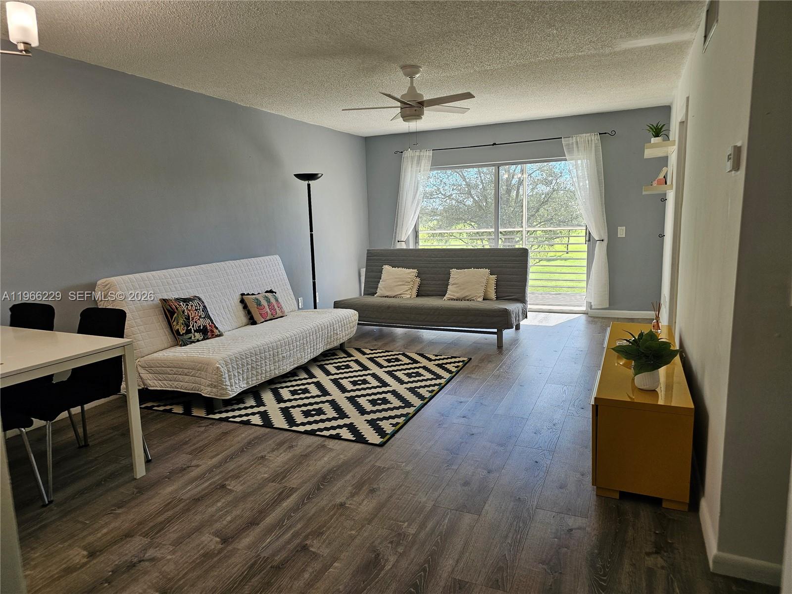 ARROWHEAD CONDO NO IV - Residential Lease
