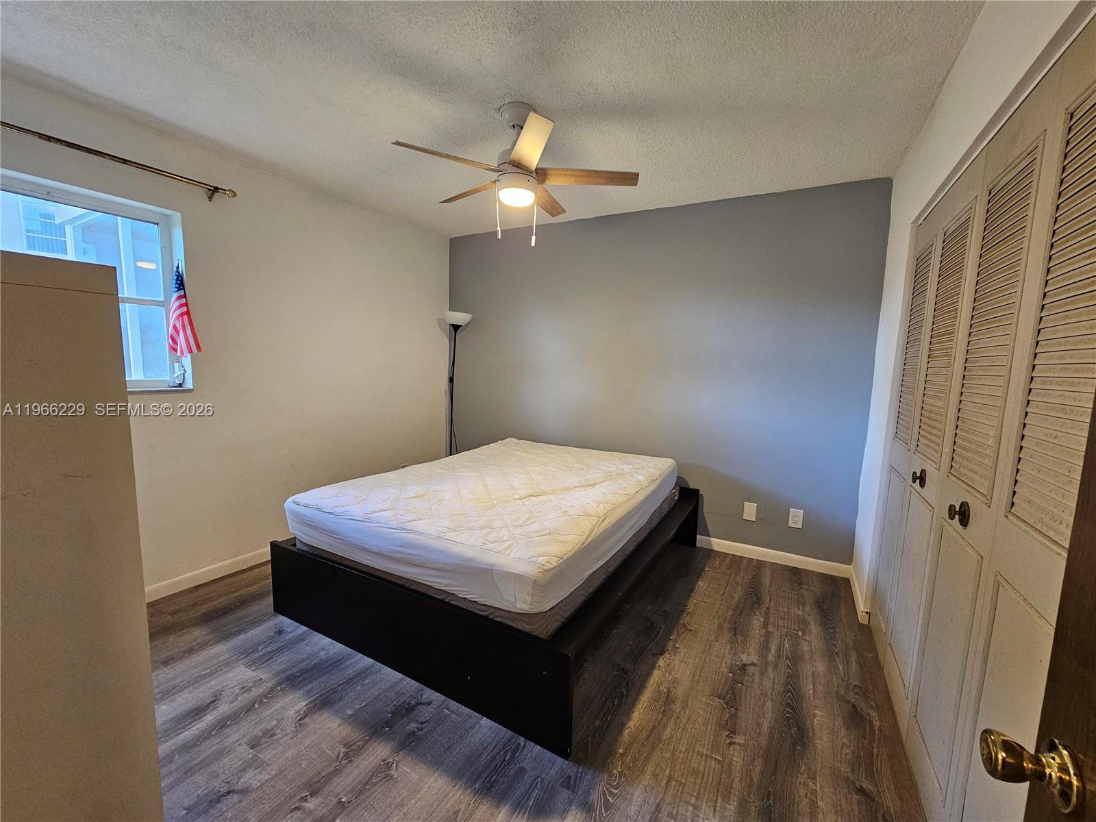 ARROWHEAD CONDO NO IV - Residential Lease