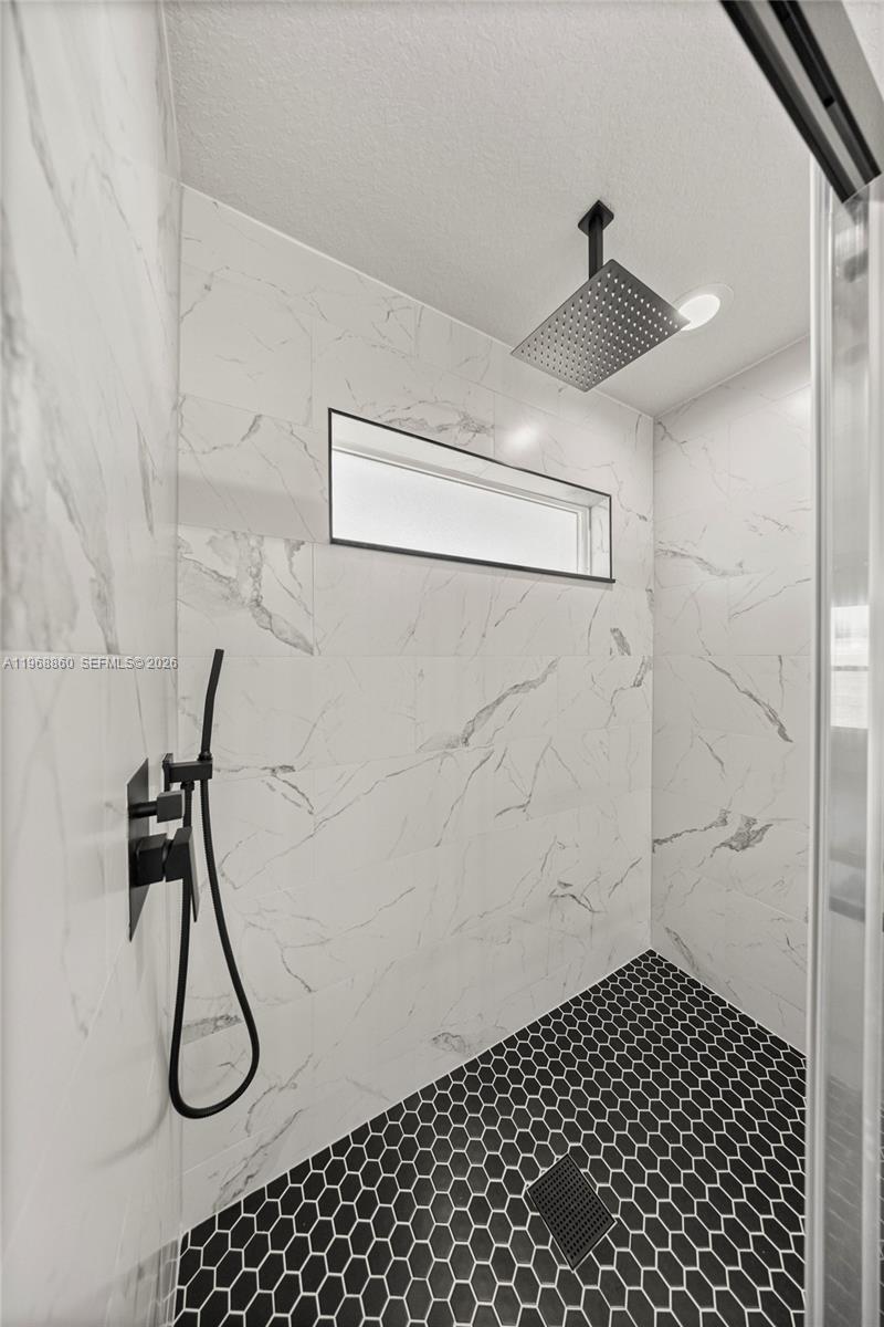 KINGSLAND COUNTRY ESTATES - Residential