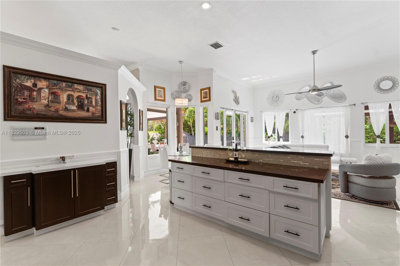 THE LANDINGS SEC 1 - Residential Lease