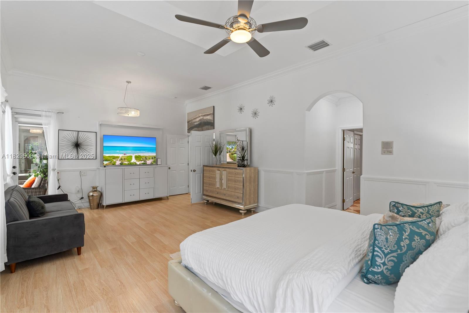 THE LANDINGS SEC 1 - Residential Lease