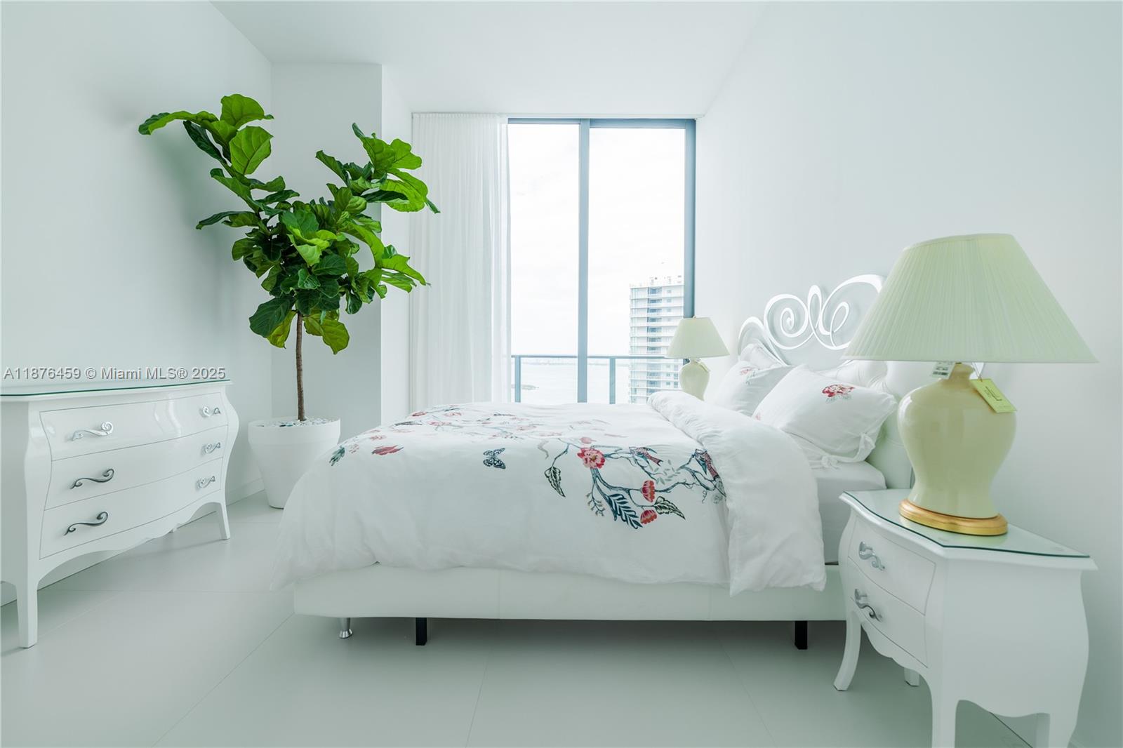 PARAISO BAYVIEWS CONDO - Residential Lease