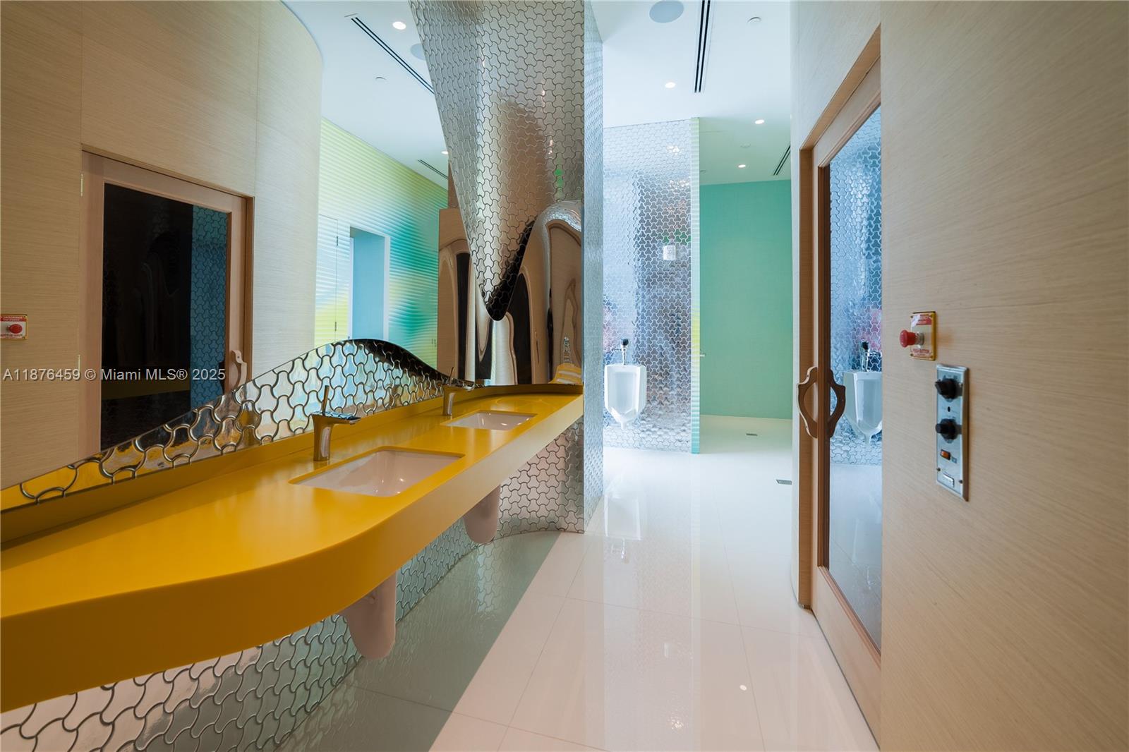 PARAISO BAYVIEWS CONDO - Residential Lease