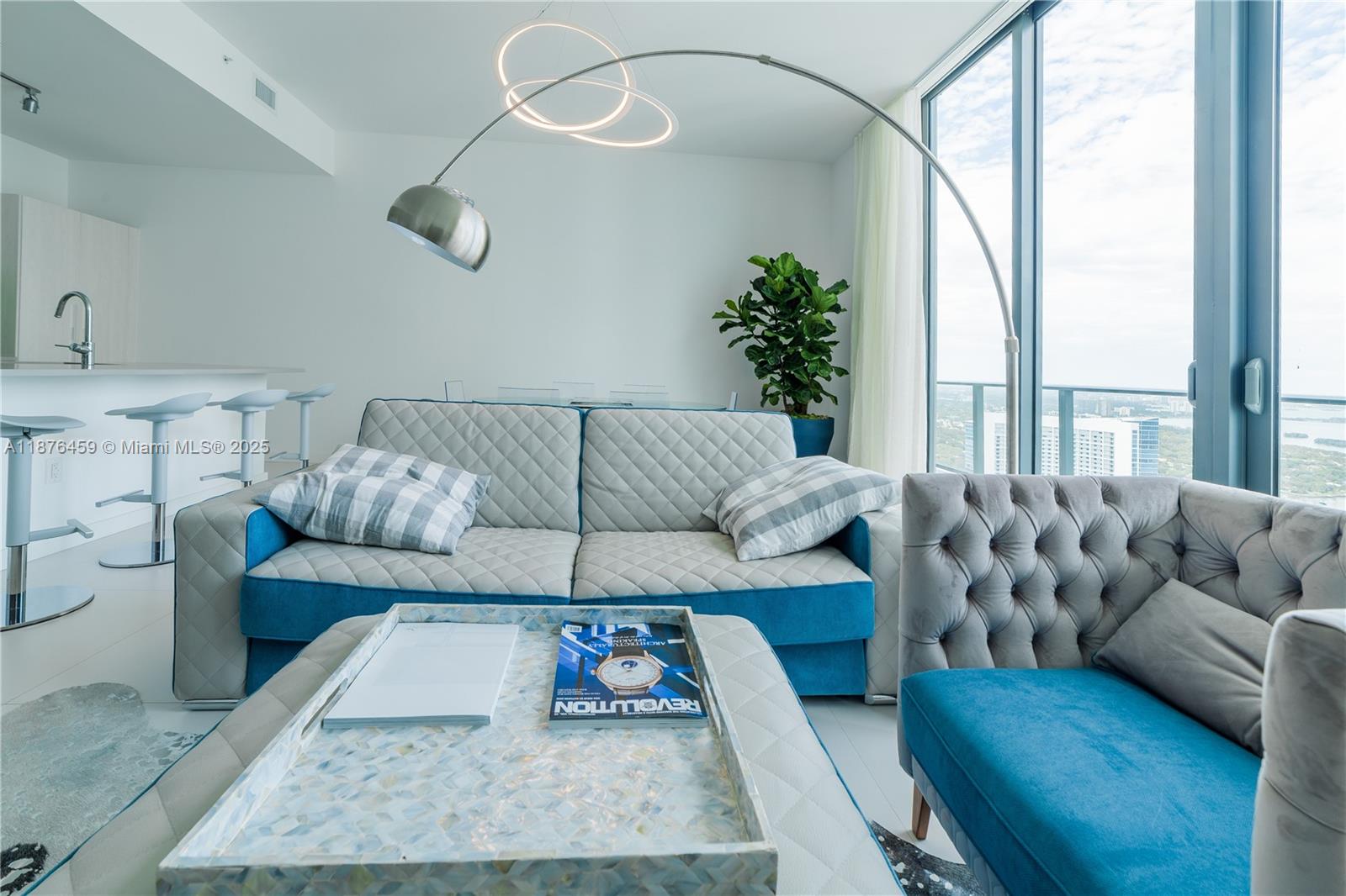 PARAISO BAYVIEWS CONDO - Residential Lease