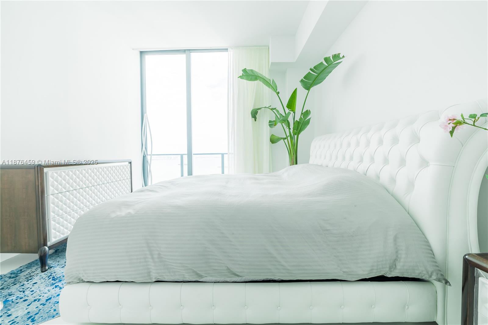 PARAISO BAYVIEWS CONDO - Residential Lease