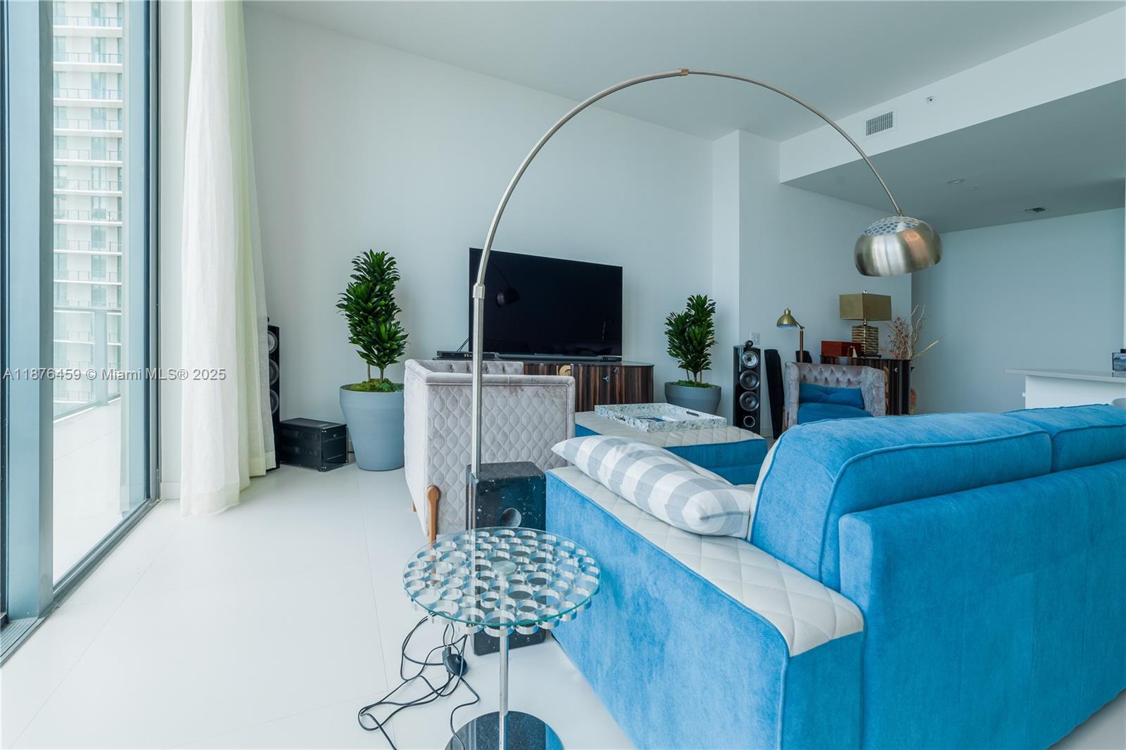 PARAISO BAYVIEWS CONDO - Residential Lease