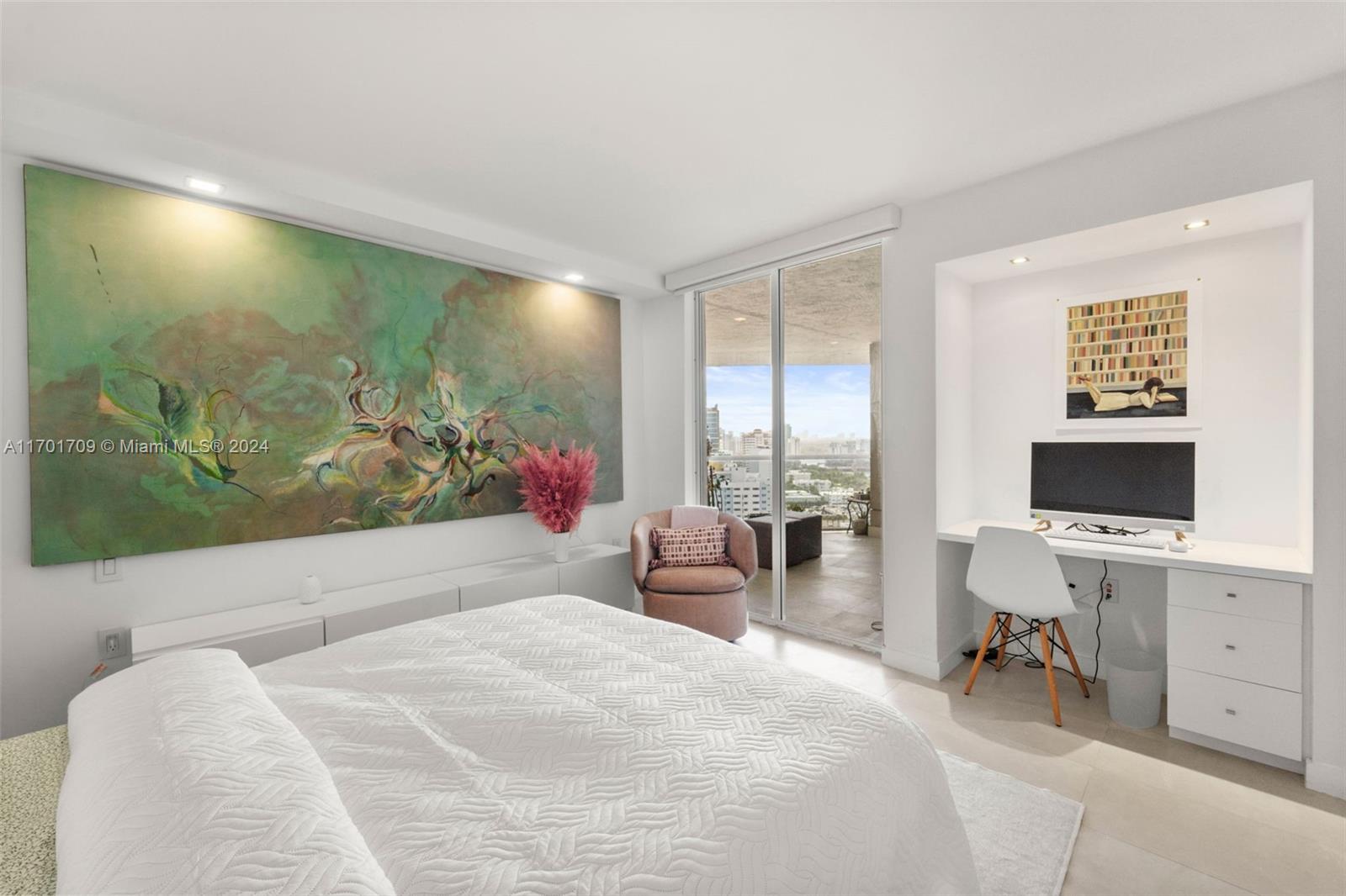 THE STERLING CONDO - Residential