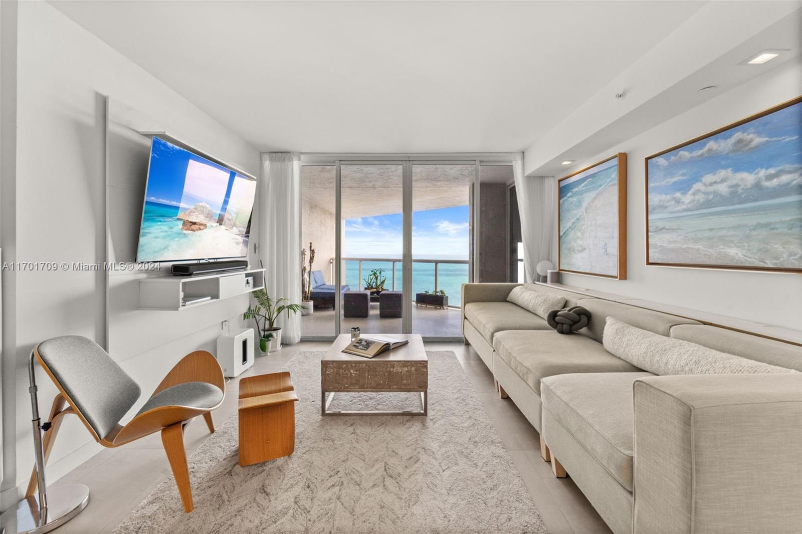 THE STERLING CONDO - Residential