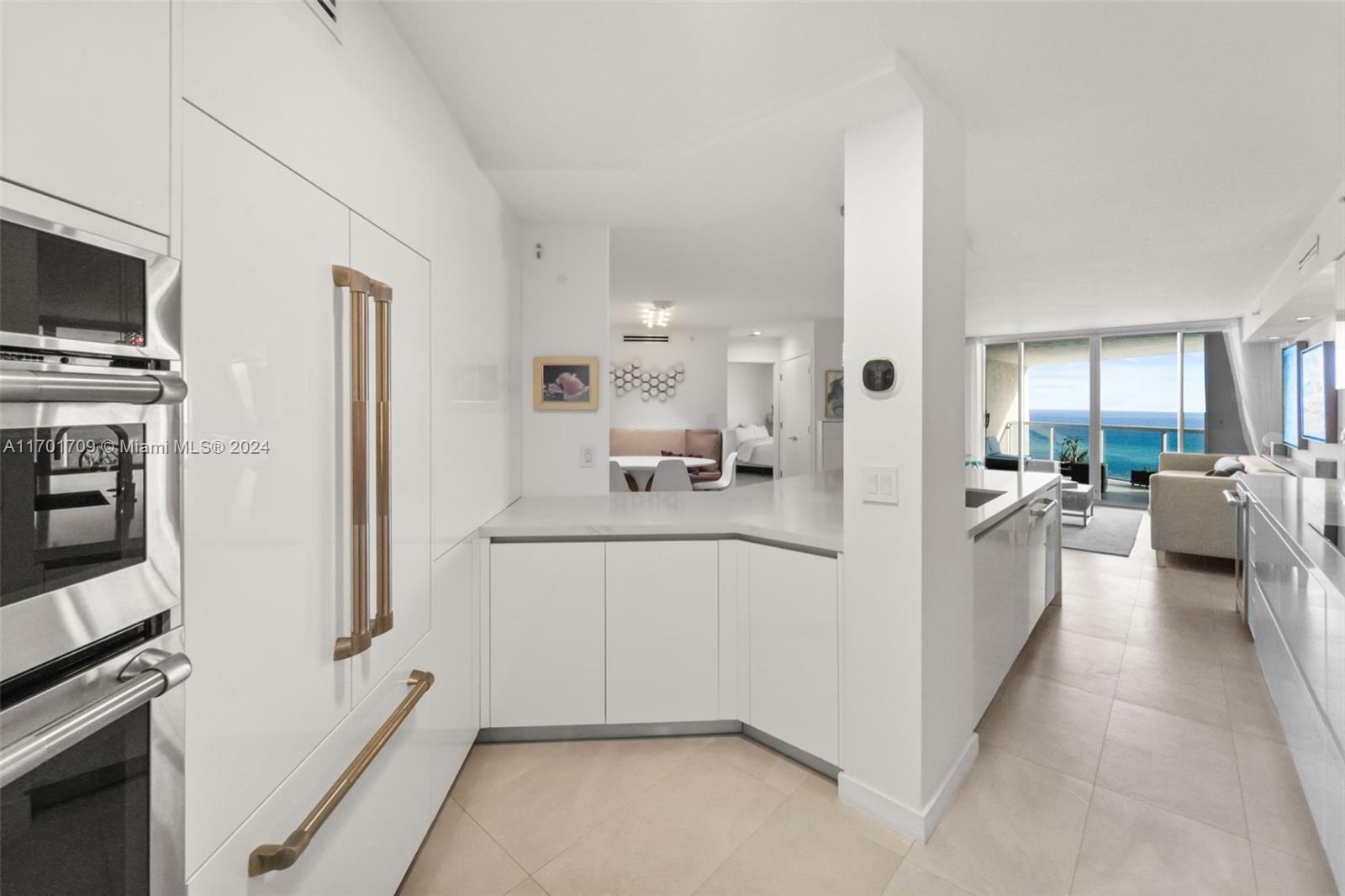 THE STERLING CONDO - Residential
