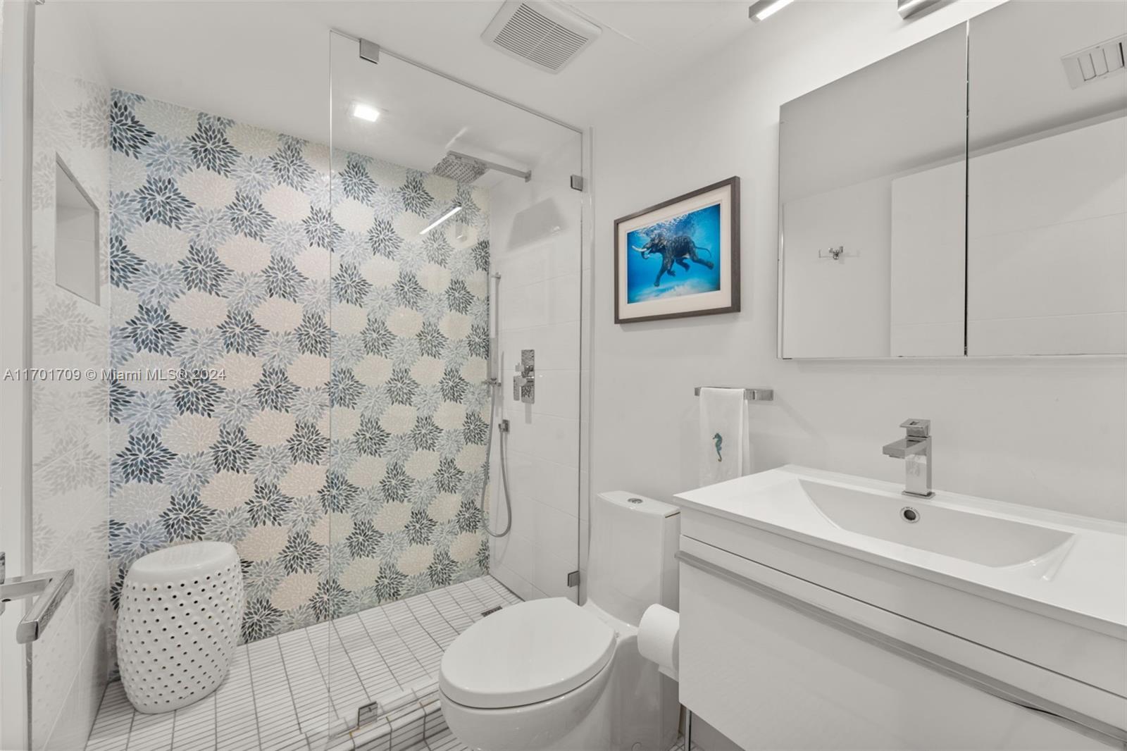 THE STERLING CONDO - Residential
