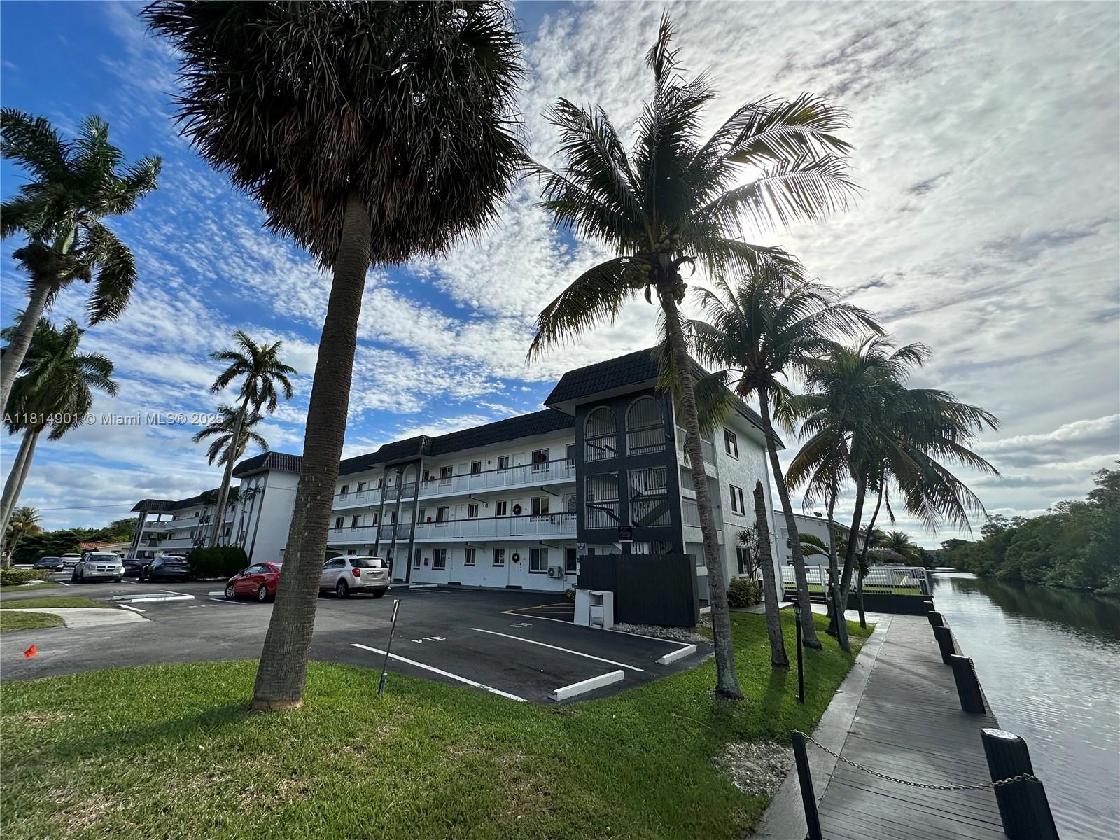 CORAL RIDGE ISLES - Residential Lease