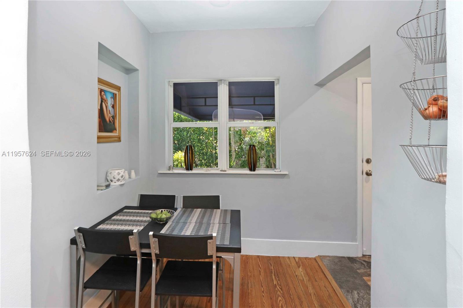 BAYWOOD - Residential