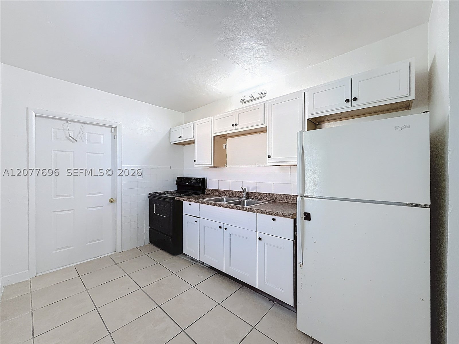 2419 NW 6th Ct