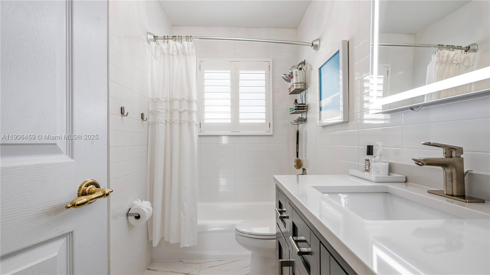 THE GLADES - Residential