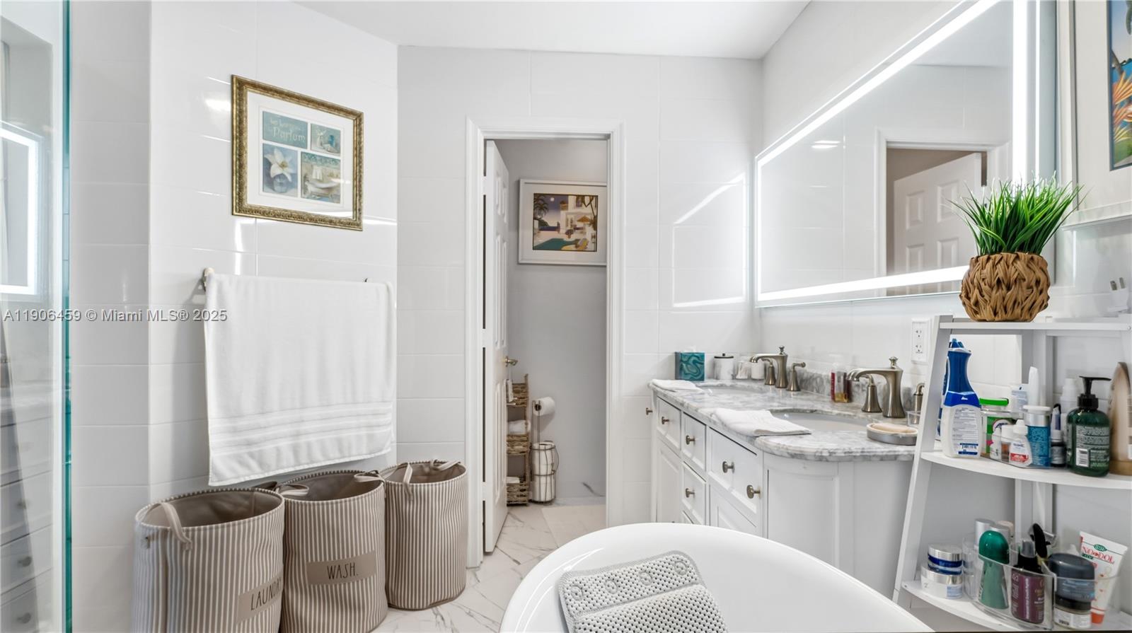 THE GLADES - Residential