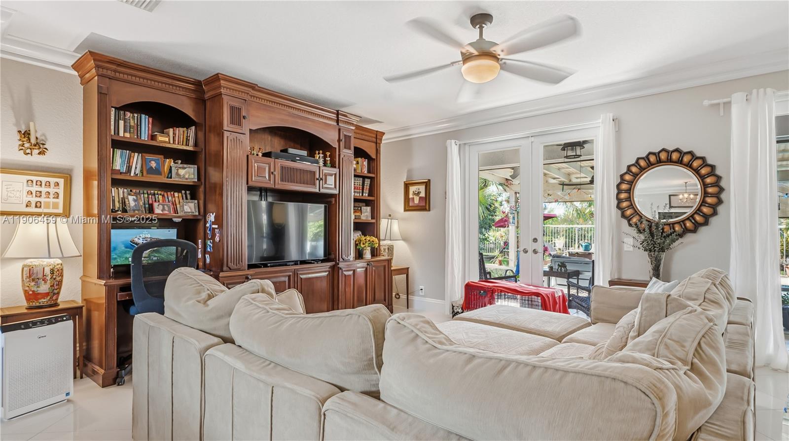 THE GLADES - Residential