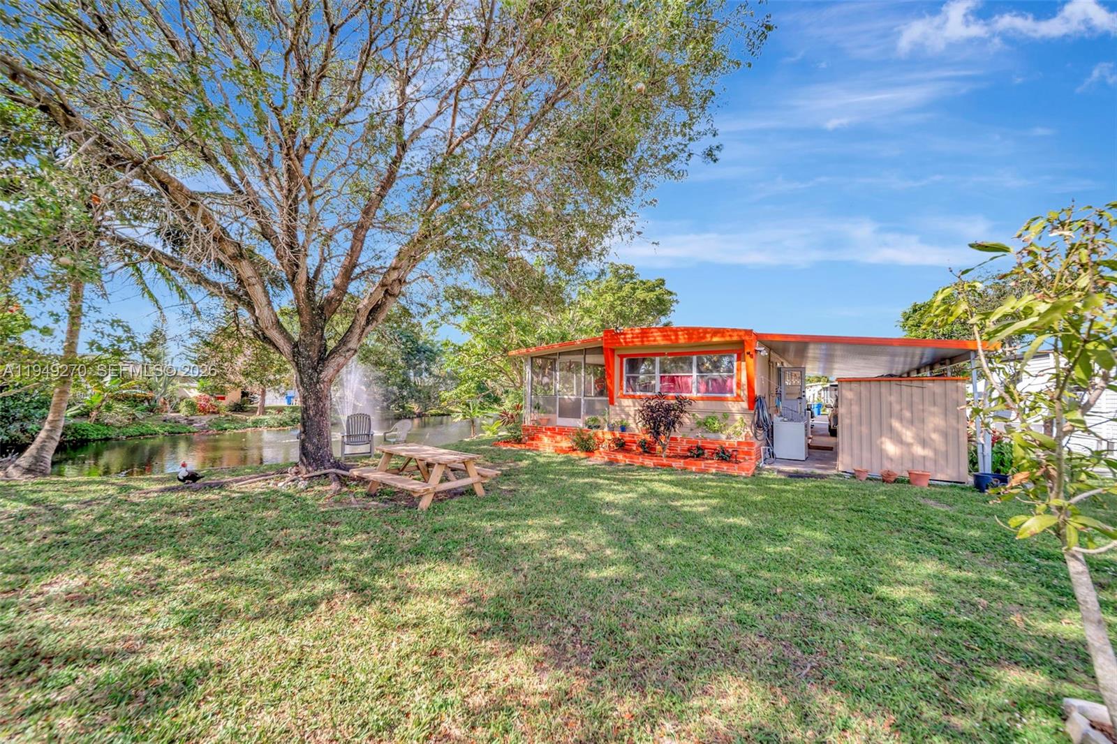 EVERGLADES LAKES - Residential