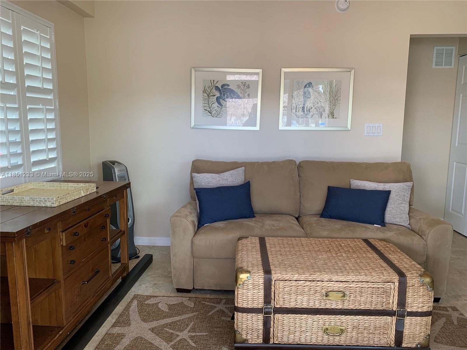 KAHIKI HARBOR - Residential Lease