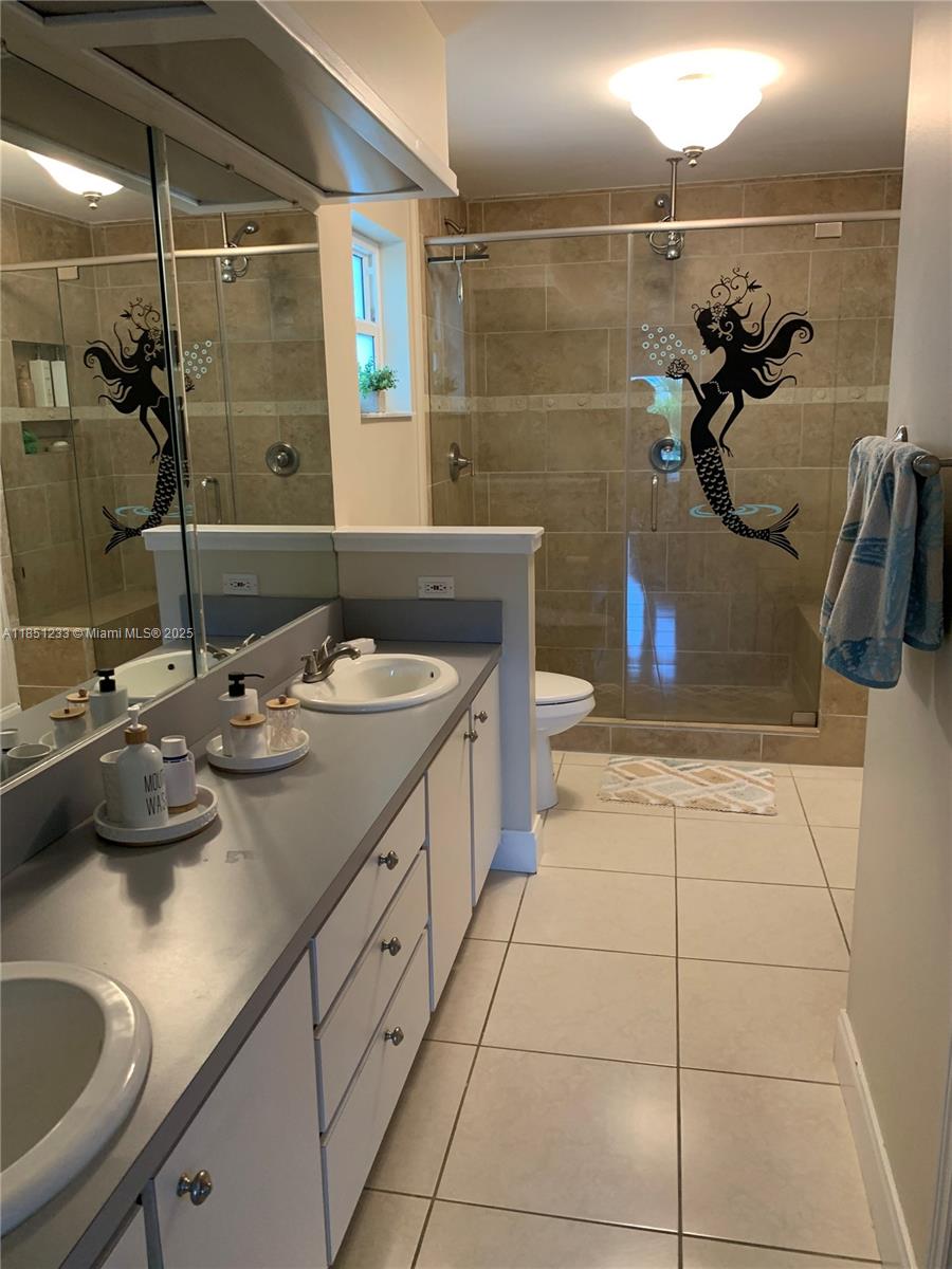 KAHIKI HARBOR - Residential Lease