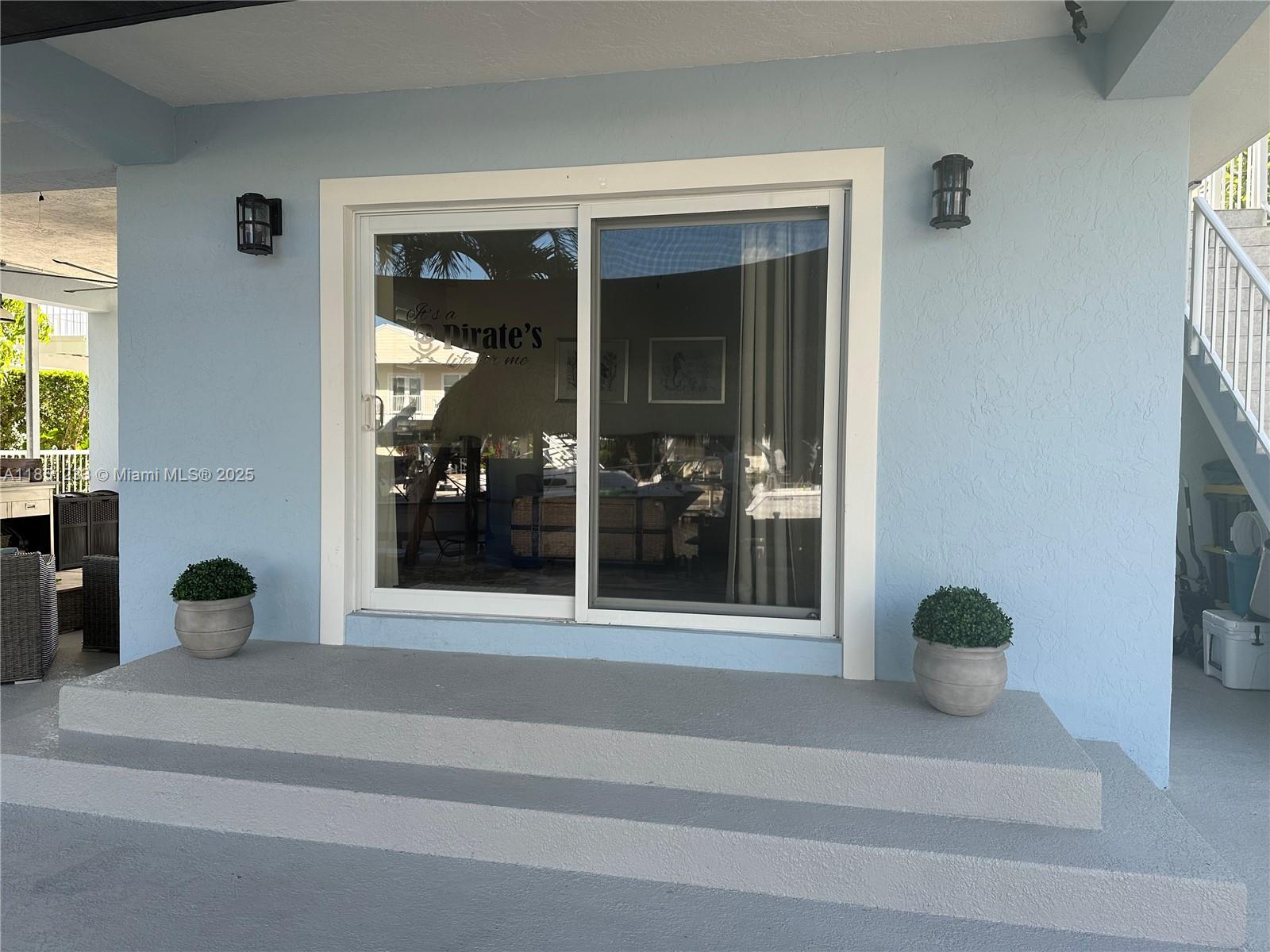 KAHIKI HARBOR - Residential Lease