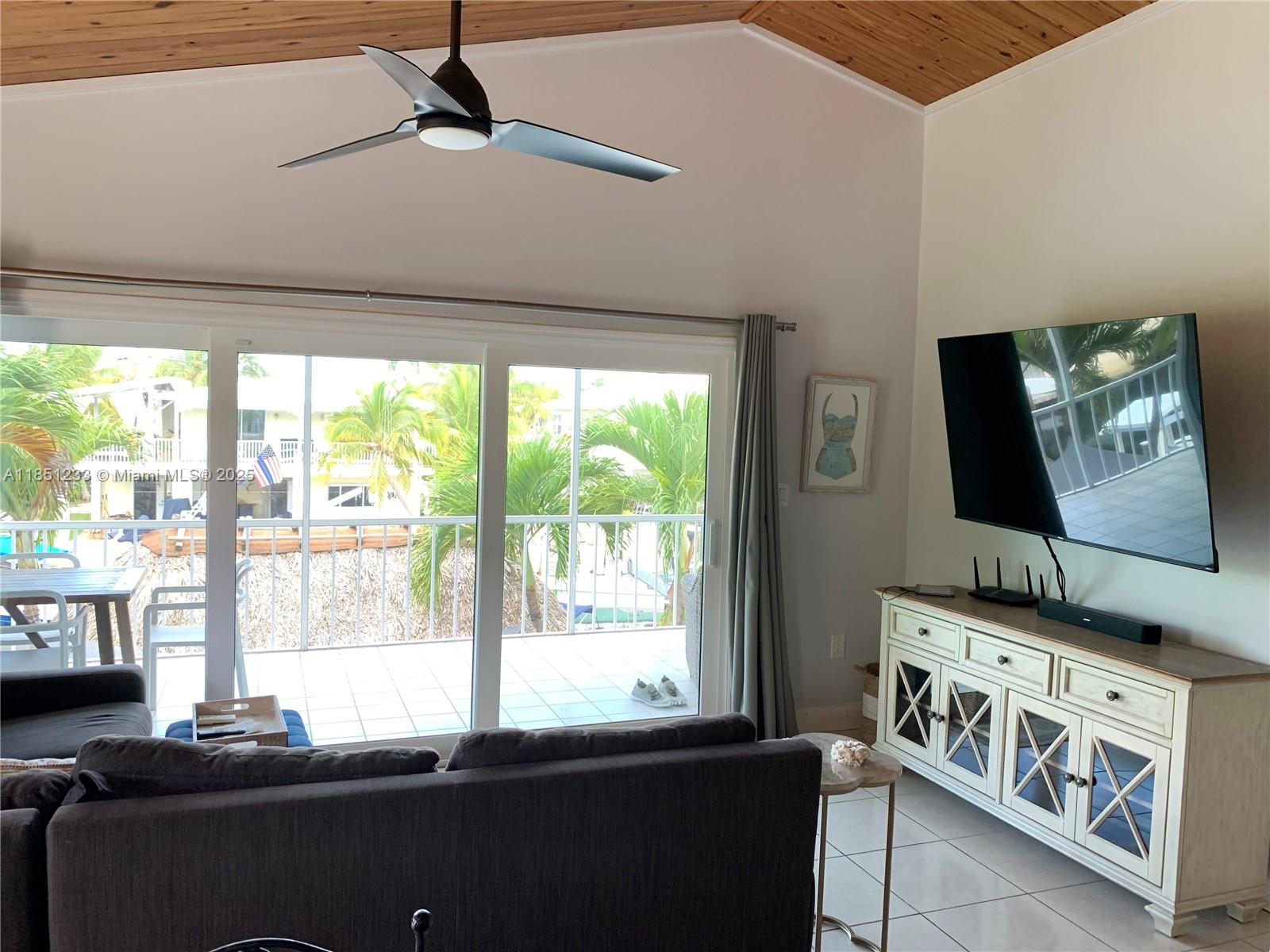 KAHIKI HARBOR - Residential Lease